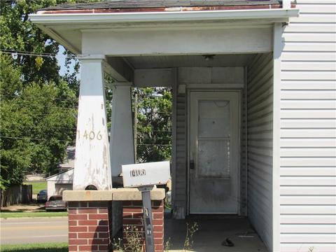 1404 W High St, Springfield, OH 45506 photo 3
