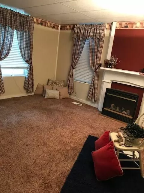 493 W County Line, Springfield, OH 45502 photo 10