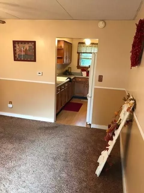 493 W County Line, Springfield, OH 45502 photo 15