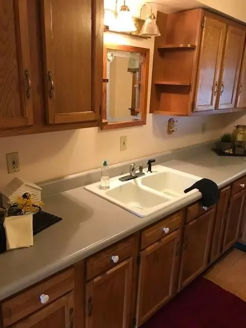 493 W County Line, Springfield, OH 45502 photo 17