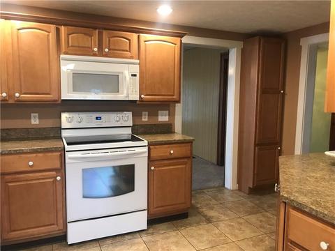318 E Broadway, Covington, OH 45318 photo 15