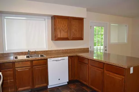 1526 Miracle Mile, Springfield, OH 45503 photo 6