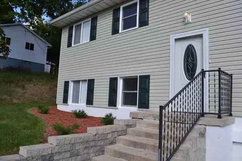 1526 Miracle Mile, Springfield, OH 45503 photo 2