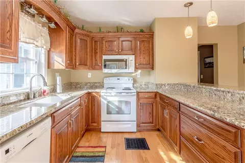 208 N Main St, De Graff, OH 43318 photo 15