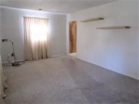 2032 Broadway St, Springfield, OH 45504 photo 4