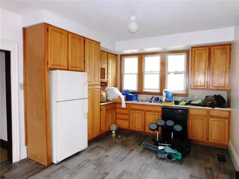 618 N Main St, Ada, OH 45810 photo 5