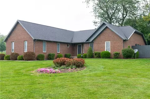 1380 Darien Ln, Springfield, OH 45505 photo 1