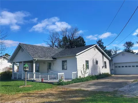 106 Pershing St, Celina, OH 45822 photo 2