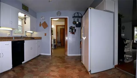 4621 Heron, Springfield, OH 45502 photo 9
