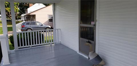 1534 S Burnett, Springfield, OH 45505 photo 2