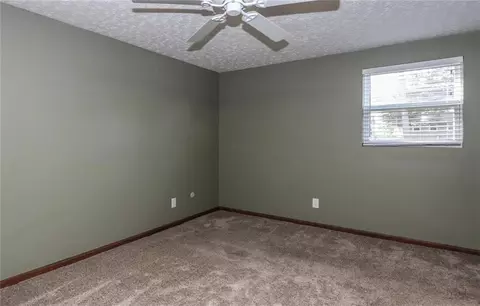 2702 Seymour Ln, Springfield, OH 45503 photo 10