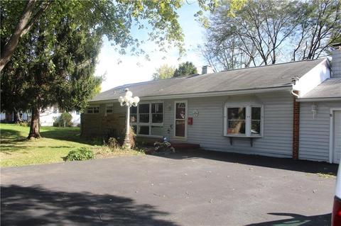 2042 Miracle Mile Rd, Springfield, OH 45503 photo 3