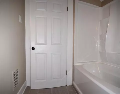 224 N Clairmont, Springfield, OH 45503 photo 14