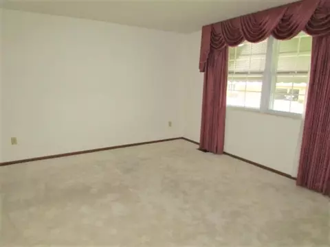 4420 Tacoma St, Springfield, OH 45503 photo 6