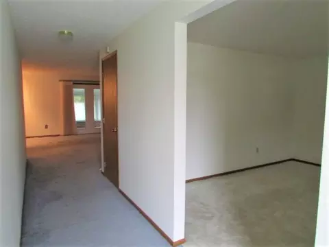 4420 Tacoma St, Springfield, OH 45503 photo 4
