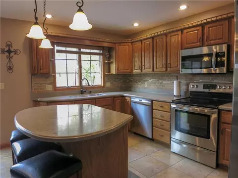 1807 Meadowview Dr, Celina, OH 45822 photo 7
