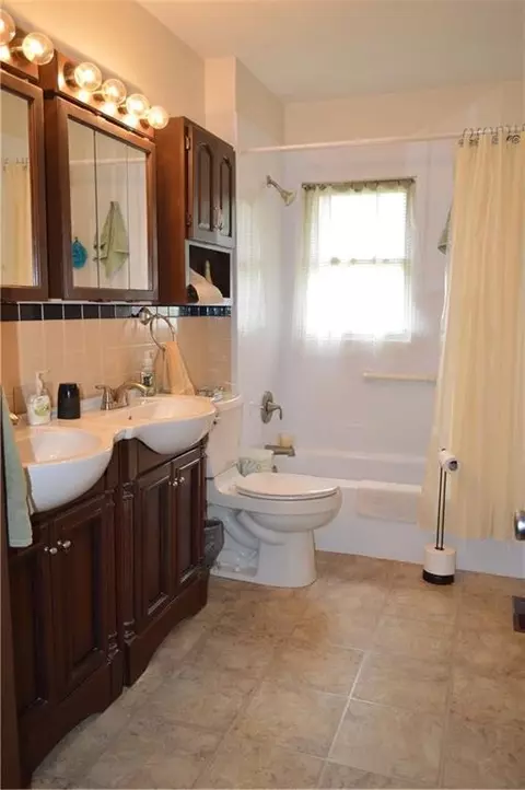 2821 Anita, Springfield, OH 45504 photo 7