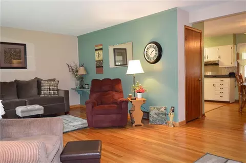 2821 Anita, Springfield, OH 45504 photo 3