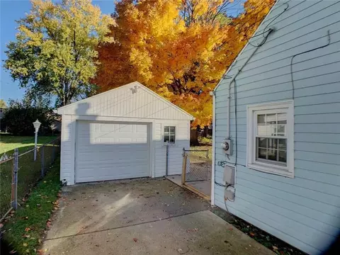 1706 S Sweetbriar Ln, Springfield, OH 45505 photo 4
