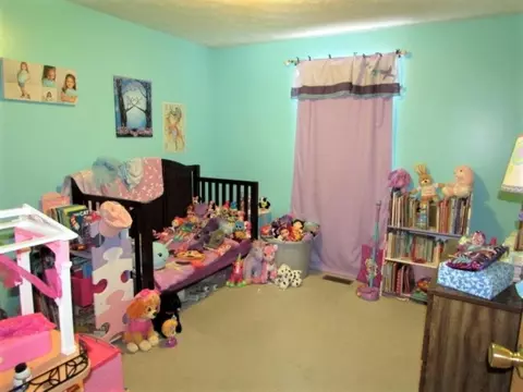3926 Harris, Springfield, OH 45503 photo 13