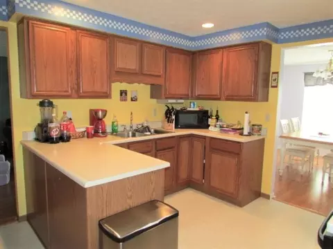 3926 Harris, Springfield, OH 45503 photo 8