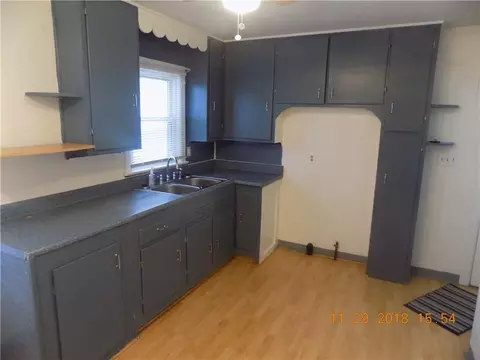 274 W 3rd St, Springfield, OH 45504 photo 9