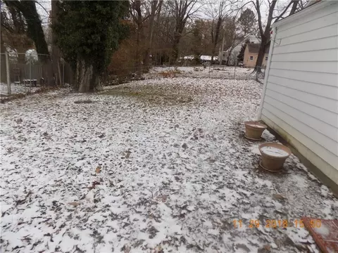 274 W 3rd St, Springfield, OH 45504 photo 2