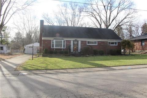 1111 Robin Rd, Springfield, OH 45503 photo 1
