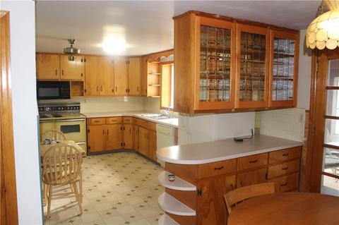 1111 Robin Rd, Springfield, OH 45503 photo 9