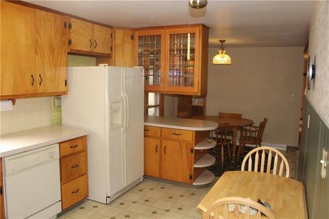 1111 Robin Rd, Springfield, OH 45503 photo 11
