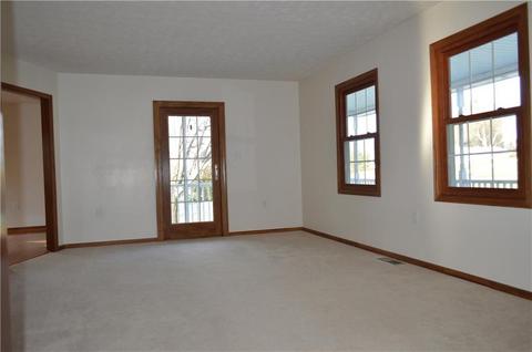 789 Spring Fls, Springfield, OH 45502 photo 4