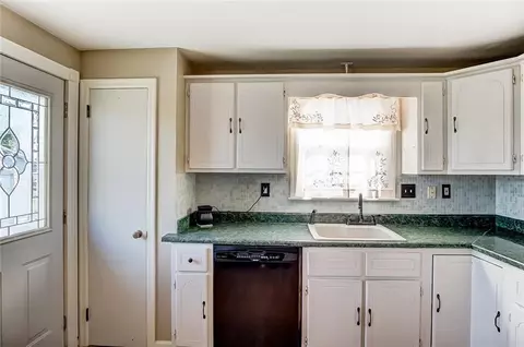 1022 Robin, Springfield, OH 45503 photo 9