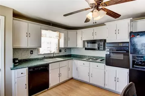 1022 Robin, Springfield, OH 45503 photo 8