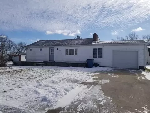 205 E South, Botkins, OH 45306 photo 1