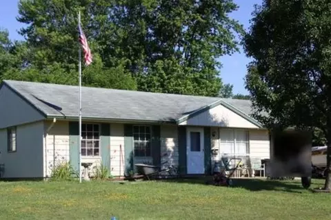 3145 Glouster St, Springfield, OH 45503 photo 1