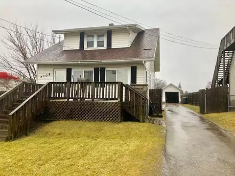 2104 W Main St, Springfield, OH 45504 photo 2