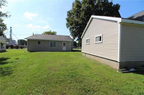 205 E Miami, De Graff, OH 43318 photo 5