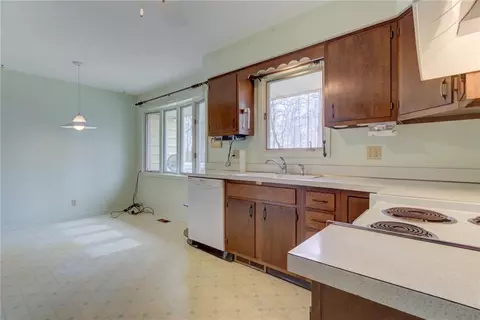 4439 S Tecumseh Rd, Springfield, OH 45502 photo 11