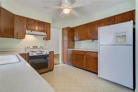 4439 S Tecumseh Rd, Springfield, OH 45502 photo 12