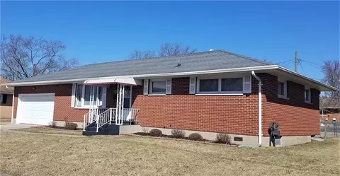 1916 Sierra Ave, Springfield, OH 45503 photo 3