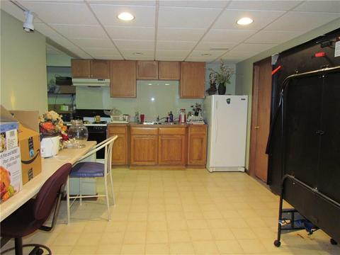 1914 Appian Way, Springfield, OH 45503 photo 31