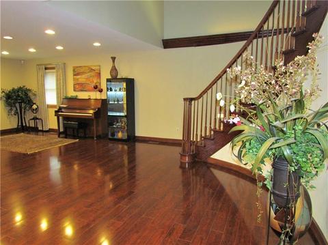 1914 Appian Way, Springfield, OH 45503 photo 5
