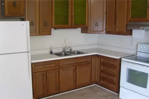 3216 Bristol Dr, Springfield, OH 45503 photo 9