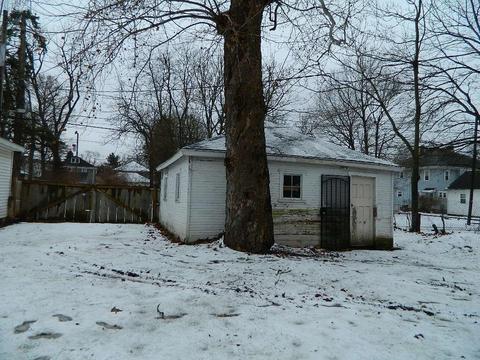 473-475 E Cassilly St, Springfield, OH 45503 photo 4