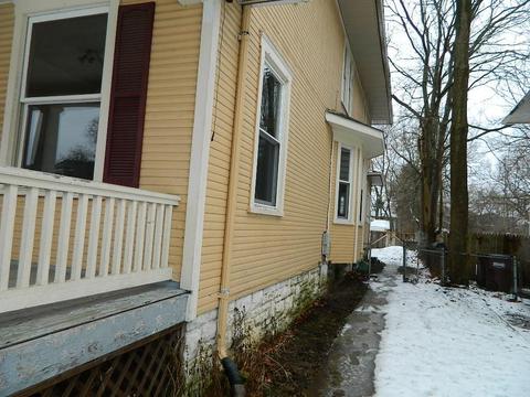 473-475 E Cassilly St, Springfield, OH 45503 photo 3
