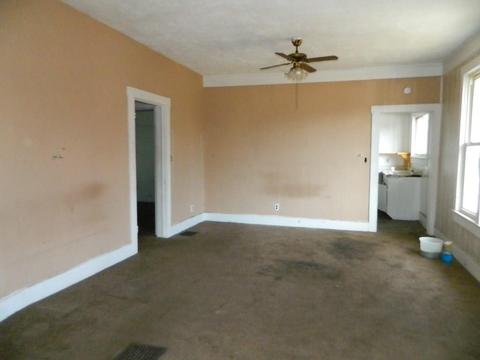 1016 James St, Springfield, OH 45503 photo 3