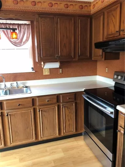 3917 Delmar Cir, Springfield, OH 45503 photo 5
