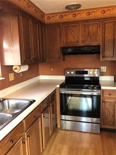 3917 Delmar Cir, Springfield, OH 45503 photo 7