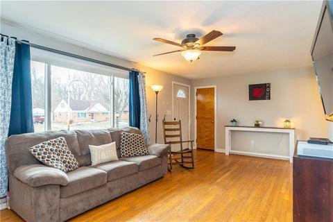 1210 Torrence Dr, Springfield, OH 45503 photo 3