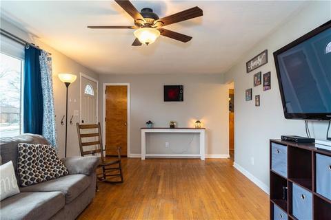 1210 Torrence Dr, Springfield, OH 45503 photo 4